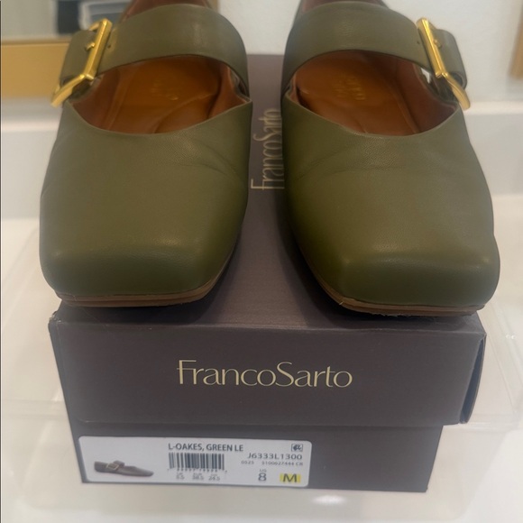 Franco Sarto Olive Green Flats with Gold Buckle - Picture 16 of 16